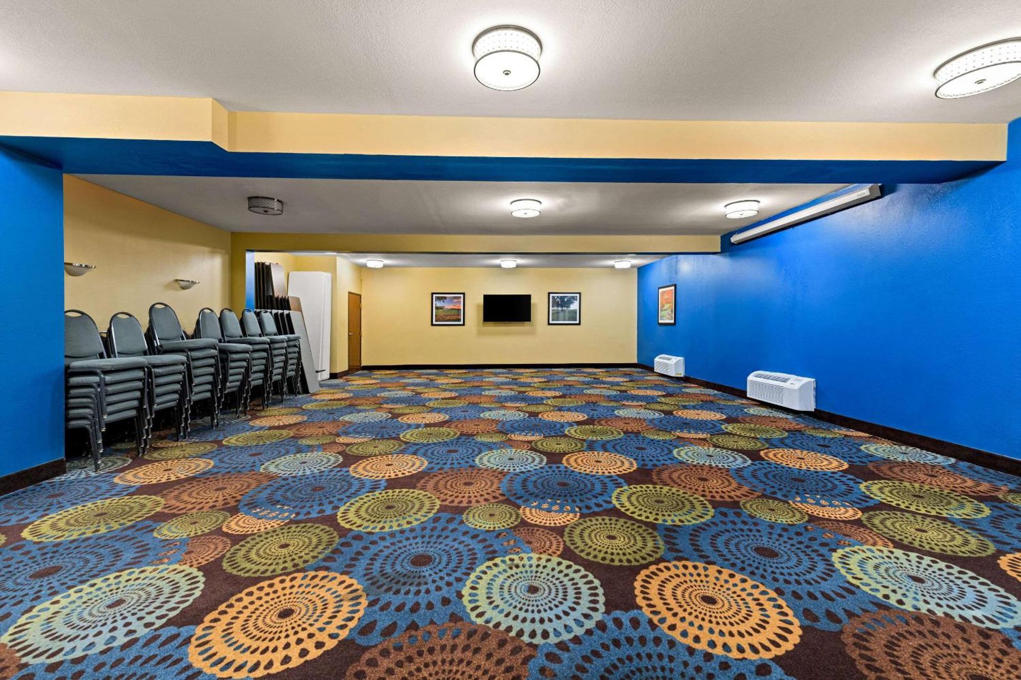 Quality Inn Warrensburg Εξωτερικό φωτογραφία